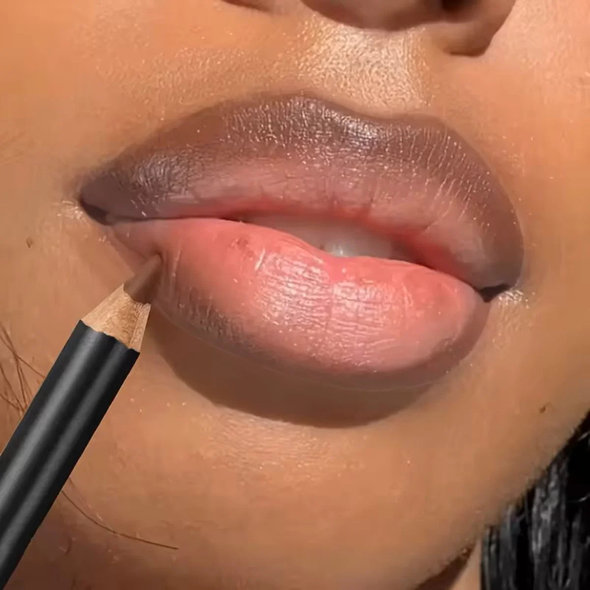 Waterproof Matte Lipliner Pencil Red Contour Tint Lipstick Long Lasting